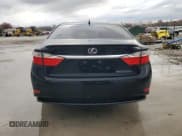 ✅ 2015 Lexus ES 300h • VIN: JTHBW1GG7F2099606 • Lot: 92819235. Wystawiony na Copart z przebiegiem 176 528 mil. Bezpłatny archiwum sprzedaży aukcyjnych z USA i szczegółowy raport historii pojazdu na DreamBid. Zdjęcie 6.