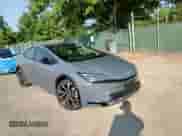 2024 Toyota Prius SE z VIN JTDACACU6R3038697, wystawiony jako Copart lot #65700865 z przebiegiem 1 343 mil mil oraz Szkoda całkowita • Salvage title. Historia ofert i sprzedaży dostępna na DreamBid. Obrazek 13.