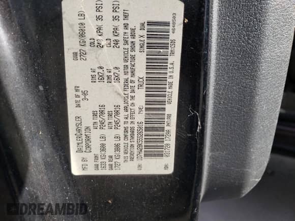 2005 Dodge Dakota ST z VIN 1D7HW28K55S265016, wystawiony jako Copart lot #81959724 z przebiegiem 154 306 mil mil oraz Czysty tytuł • Clean title. Historia ofert i sprzedaży dostępna na DreamBid. Obrazek 13.