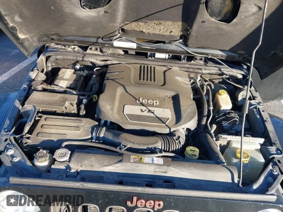 ✅ 2016 Jeep Wrangler Unlimited Sahara • VIN: 1C4BJWEGXGL253835 • Лот: 41075936. Опубликован ранее на IAAI с пробегом 137 749 миль. Бесплатный доступ к архиву аукционных продаж из США и подробный отчёт об истории автомобиля на DreamBid. Изображение 10.