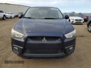 ✅ 2011 Mitsubishi Outlander Sport SE • VIN: JA4AJ3AU6BZ600261 • Lot: 75303434. Wystawiony na Copart z przebiegiem 179 739 mil. Bezpłatny archiwum sprzedaży aukcyjnych z USA i szczegółowy raport historii pojazdu na DreamBid. Zdjęcie 5.