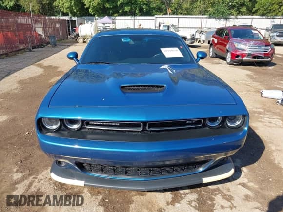 ✅ 2022 Dodge Challenger GT • VIN: 2C3CDZKG2NH192397 • Lot: 43345630. Wystawiony na IAAI z przebiegiem Nie podano. Bezpłatny archiwum sprzedaży aukcyjnych z USA i szczegółowy raport historii pojazdu na DreamBid. Zdjęcie 13.