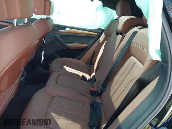 ✅ 2023 Audi Q5 S line Premium • VIN: WA1GAAFY6P2114916 • Lot: 43411774. Listed on IAAI with 30,783 mi. Free auction sales archive from the USA and detailed vehicle history report at DreamBid. Image 8.