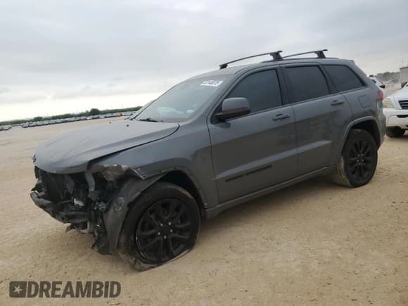 ✅ 2020 Jeep Grand Cherokee Altitude • VIN: 1C4RJEAGXLC246716 • Lot: 53148075. Listed on Copart with 77,110 mi. Free auction sales archive from the USA and detailed vehicle history report at DreamBid. Image 1.