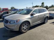 ✅ 2015 Volvo XC60 • VIN: YV426MDC0F2601549 • Lot: 70784415. Wystawiony na Copart z przebiegiem 38 366 mil. Bezpłatny archiwum sprzedaży aukcyjnych z USA i szczegółowy raport historii pojazdu na DreamBid. Zdjęcie 1.