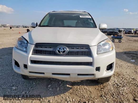 ✅ 2012 Toyota RAV4 Limited • VIN: 2T3DF4DV3CW182192 • Лот: 84602115. Опубликован ранее на Copart с пробегом Не указан. Бесплатный доступ к архиву аукционных продаж из США и подробный отчёт об истории автомобиля на DreamBid. Изображение 5.