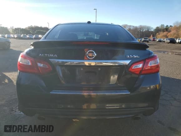 ✅ 2017 Nissan Altima SL • VIN: 1N4BL3AP0HC168556 • Lot: 91178515. Listed on Copart with 135,392 mi. Free auction sales archive from the USA and detailed vehicle history report at DreamBid. Image 6.