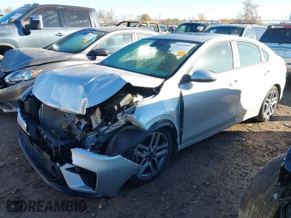 ✅ 2020 Kia Forte EX • VIN: 3KPF54AD7LE214015 • Лот: 43605882. Опубликован ранее на IAAI с пробегом 77 802 миль. Бесплатный доступ к архиву аукционных продаж из США и подробный отчёт об истории автомобиля на DreamBid. Изображение 17.