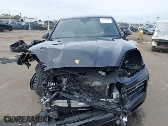 ✅ 2024 Porsche Cayenne • VIN: WP1BA2AY9RDA49496 • Лот: 41847945. Опубликован ранее на IAAI с пробегом 29 586 миль. Бесплатный доступ к архиву аукционных продаж из США и подробный отчёт об истории автомобиля на DreamBid. Изображение 12.