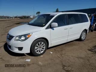 ✅ 2013 Volkswagen Routan SE • VIN: 2C4RVABG2DR725619 • Lot: 47527605. Listed on Copart with 130,699 mi. Free auction sales archive from the USA and detailed vehicle history report at DreamBid. Image 1.