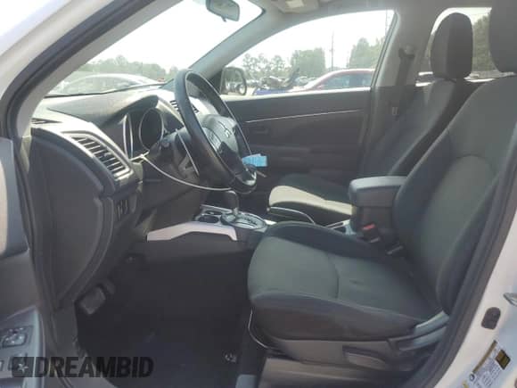 2013 Mitsubishi Outlander ES z VIN 4A4AP3AU2DE018150, wystawiony jako Copart lot #65703455 z przebiegiem 154 802 mil mil oraz Czysty tytuł • Clean title. Historia ofert i sprzedaży dostępna na DreamBid. Obrazek 7.