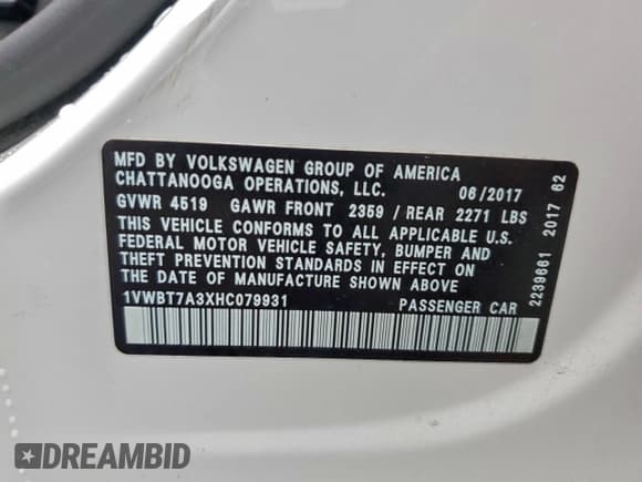 ✅ 2017 Volkswagen Passat SE • VIN: 1VWBT7A3XHC079931 • Lot: 92912625. Wystawiony na Copart z przebiegiem 80 790 mil. Bezpłatny archiwum sprzedaży aukcyjnych z USA i szczegółowy raport historii pojazdu na DreamBid. Zdjęcie 12.