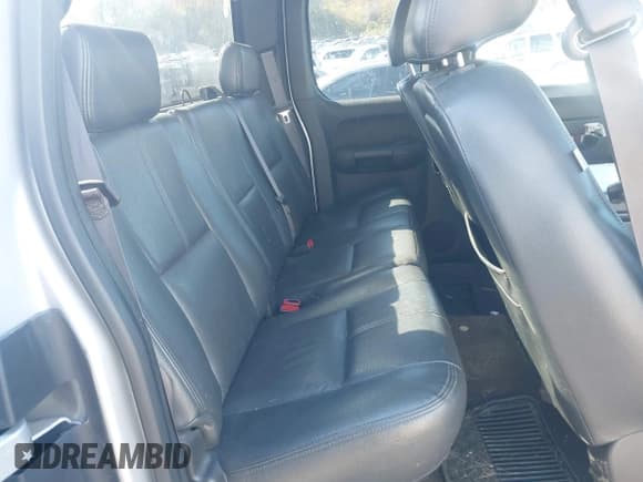 ✅ 2013 Chevrolet Silverado 1500 LT • VIN: 1GCRKSE74DZ388693 • Лот: 43588511. Опубликован ранее на IAAI с пробегом 295 155 миль. Бесплатный доступ к архиву аукционных продаж из США и подробный отчёт об истории автомобиля на DreamBid. Изображение 8.