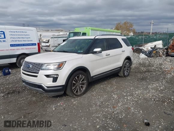 ✅ 2018 Ford Explorer Platinum • VIN: 1FM5K8HT0JGA96195 • Лот: 43659156. Опубликован ранее на IAAI с пробегом 75 269 миль. Бесплатный доступ к архиву аукционных продаж из США и подробный отчёт об истории автомобиля на DreamBid. Изображение 6.