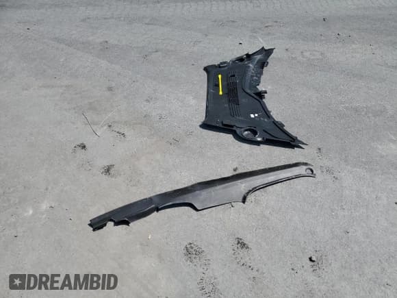 ✅ 2018 Porsche 911 GT3 • VIN: WP0AC2A90JS175147 • Lot: 66870305. Listed on Copart with 28,744 mi. Free auction sales archive from the USA and detailed vehicle history report at DreamBid. Image 12.