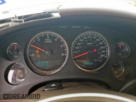 ✅ 2011 GMC Yukon SLT • VIN: 1GKS1CE08BR132961 • Lot: 63330495. Listed on Copart with 243,172 mi. Free auction sales archive from the USA and detailed vehicle history report at DreamBid. Image 9.