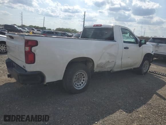 ✅ 2020 Chevrolet Silverado 1500 Work Truck • VIN: 3GCNWAEF3LG121516 • Lot: 71546564. Wystawiony na Copart z przebiegiem 173 226 mil. Bezpłatny archiwum sprzedaży aukcyjnych z USA i szczegółowy raport historii pojazdu na DreamBid. Zdjęcie 3.