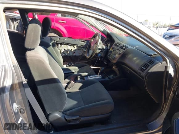 ✅ 2005 Honda Civic EX • VIN: 1HGEM22935L077356 • Lot: 43565128. Wystawiony na IAAI z przebiegiem 177 866 mil. Bezpłatny archiwum sprzedaży aukcyjnych z USA i szczegółowy raport historii pojazdu na DreamBid. Zdjęcie 5.