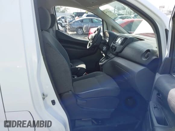 ✅ 2018 Nissan NV200 S • VIN: 3N6CM0KN6JK690127 • Lot: 41601354. Listed on IAAI with Not provided. Free auction sales archive from the USA and detailed vehicle history report at DreamBid. Image 5.