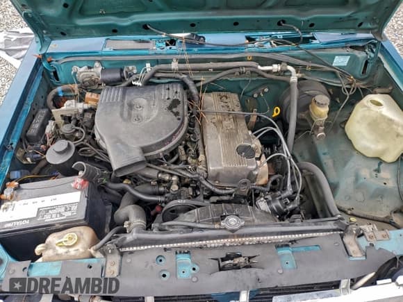 ✅ 1996 Nissan Frontier XE • VIN: 1N6SD16S9TC342204 • Lot: 95621245. Wystawiony na Copart z przebiegiem 209 293 mil. Bezpłatny archiwum sprzedaży aukcyjnych z USA i szczegółowy raport historii pojazdu na DreamBid. Zdjęcie 11.