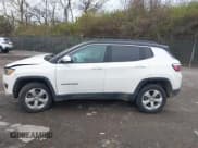 ✅ 2018 Jeep Compass Latitude • VIN: 3C4NJDBB6JT246497 • Лот: 43748916. Опубликован ранее на IAAI с пробегом 94 354 миль. Бесплатный доступ к архиву аукционных продаж из США и подробный отчёт об истории автомобиля на DreamBid. Изображение 14.