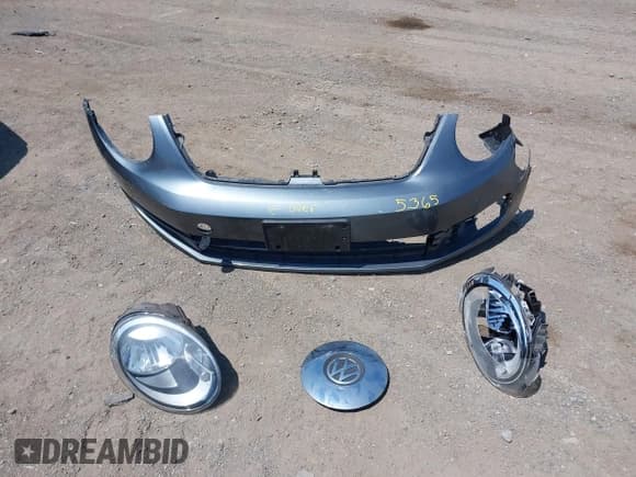 ✅ 2016 Volkswagen Beetle SE • VIN: 3VWJ17AT2GM608058 • Lot: 42397158. Wystawiony na IAAI z przebiegiem 50 351 mil. Bezpłatny archiwum sprzedaży aukcyjnych z USA i szczegółowy raport historii pojazdu na DreamBid. Zdjęcie 12.