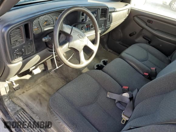 ✅ 2003 Chevrolet Silverado 1500 LS • VIN: 1GCEC14X93Z107025 • Lot: 91742105. Listed on Copart with 128,390 mi. Free auction sales archive from the USA and detailed vehicle history report at DreamBid. Image 8.