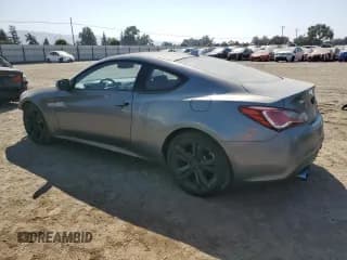 ✅ 2010 Hyundai Genesis Coupe Premium • VIN: KMHHT6KD7AU011810 • Lot: 68548935. Wystawiony na Copart z przebiegiem 112 780 mil. Bezpłatny archiwum sprzedaży aukcyjnych z USA i szczegółowy raport historii pojazdu na DreamBid. Zdjęcie 2.