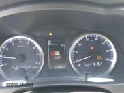 ✅ 2017 Toyota Highlander LE • VIN: 5TDZZRFH4HS221172 • Lot: 43181745. Wystawiony na IAAI z przebiegiem 123 086 mil. Bezpłatny archiwum sprzedaży aukcyjnych z USA i szczegółowy raport historii pojazdu na DreamBid. Zdjęcie 7.