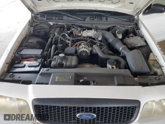 ✅ 2008 Ford Crown Victoria • VIN: 2FAFP72V28X143266 • Лот: 68670765. Опубликован ранее на Copart с пробегом 324 409 миль. Бесплатный доступ к архиву аукционных продаж из США и подробный отчёт об истории автомобиля на DreamBid. Изображение 11.