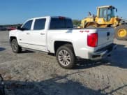 ✅ 2018 Chevrolet Silverado 1500 LTZ • VIN: 3GCUKSEJ5JG145427 • Lot: 43350615. Wystawiony na IAAI z przebiegiem 233 623 mil. Bezpłatny archiwum sprzedaży aukcyjnych z USA i szczegółowy raport historii pojazdu na DreamBid. Zdjęcie 3.
