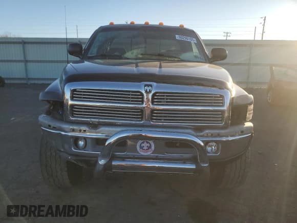 ✅ 1999 Dodge 2500 • VIN: 1B7KF2360XJ510551 • Лот: 90290105. Опубликован ранее на Copart с пробегом 180 904 миль. Бесплатный доступ к архиву аукционных продаж из США и подробный отчёт об истории автомобиля на DreamBid. Изображение 5.