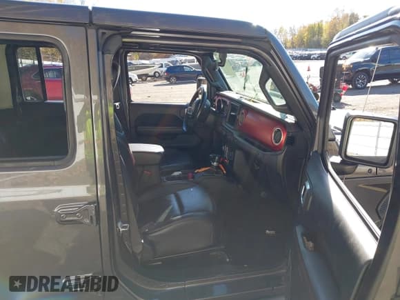 ✅ 2018 Jeep Wrangler Unlimited Rubicon • VIN: 1C4HJXFG5JW259000 • Лот: 43589958. Опубликован ранее на IAAI с пробегом 85 168 миль. Бесплатный доступ к архиву аукционных продаж из США и подробный отчёт об истории автомобиля на DreamBid. Изображение 5.