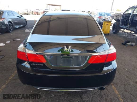2014 Honda Accord LX with VIN 1HGCR2F33EA269418, listed as a IAAI auction lot 43386030 with 148,514 mi miles and . Bid and sale history available at DreamBid. Image 16.