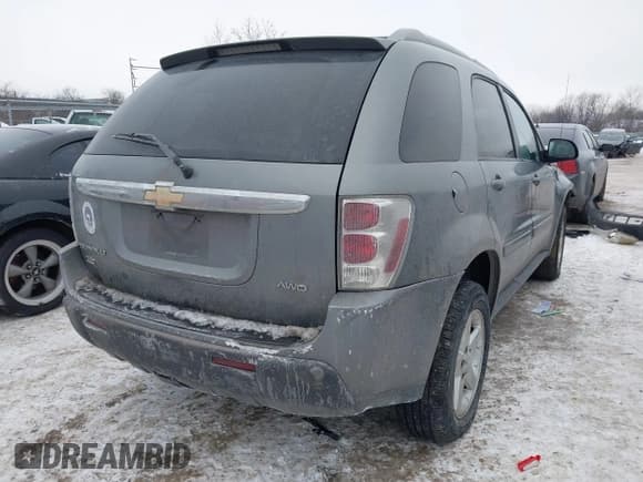✅ 2005 Chevrolet Equinox LT • VIN: 2CNDL73F556099135 • Лот: 41296236. Опубликован ранее на IAAI с пробегом Не указан. Бесплатный доступ к архиву аукционных продаж из США и подробный отчёт об истории автомобиля на DreamBid. Изображение 4.
