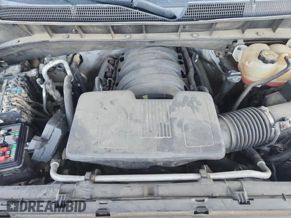 ✅ 2019 Chevrolet Silverado 1500 LTZ • VIN: 1GCUYGED7KZ108371 • Lot: 86173205. Wystawiony na Copart z przebiegiem 170 447 mil. Bezpłatny archiwum sprzedaży aukcyjnych z USA i szczegółowy raport historii pojazdu na DreamBid. Zdjęcie 11.