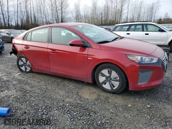 2019 Hyundai Ioniq Blue с VIN KMHC65LC2KU169135, выставлен на аукционе Copart как лот 76619504 с пробегом 110 448 миль миль и Списание • Salvage title. История ставок и продаж доступна на DreamBid. Изображение 4.