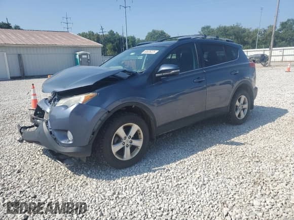 ✅ 2013 Toyota RAV4 XLE • VIN: 2T3RFREV0DW035251 • Lot: 68526225. Listed on Copart with 161,826 mi. Free auction sales archive from the USA and detailed vehicle history report at DreamBid. Image 1.