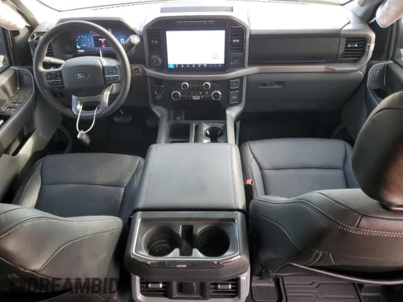 ✅ 2024 Ford F-150 XLT • VIN: 1FTFW3L5XRKE17452 • Лот: 63047225. Опубликован ранее на Copart с пробегом 22 767 миль. Бесплатный доступ к архиву аукционных продаж из США и подробный отчёт об истории автомобиля на DreamBid. Изображение 8.