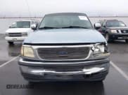 ✅ 1998 Ford F-150 • VIN: 1FTZX1762WKB76211 • Lot: 41518425. Wystawiony na IAAI z przebiegiem 265 987 mil. Bezpłatny archiwum sprzedaży aukcyjnych z USA i szczegółowy raport historii pojazdu na DreamBid. Zdjęcie 12.