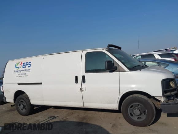 ✅ 2009 Chevrolet Express Cargo • VIN: 1GCGG29C991131616 • Lot: 42967074. Listed on IAAI with 186,694 mi. Free auction sales archive from the USA and detailed vehicle history report at DreamBid. Image 14.