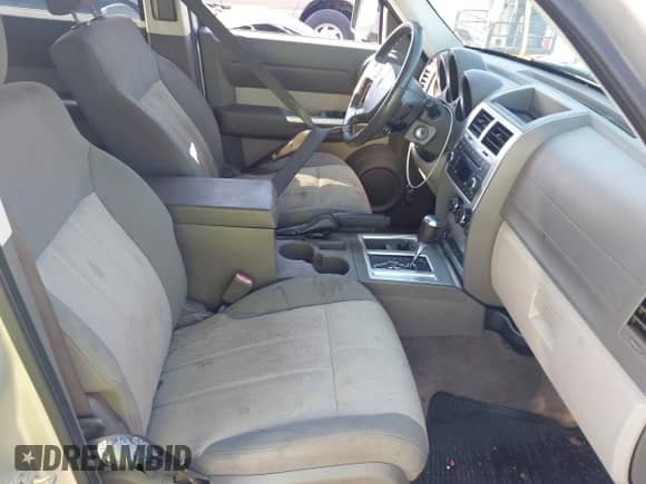 2008 Dodge Nitro SLT с VIN 1D8GU58K58W267392, выставлен на аукционе IAAI как лот 42577620 с пробегом 139 130 миль миль и . История ставок и продаж доступна на DreamBid. Изображение 5.