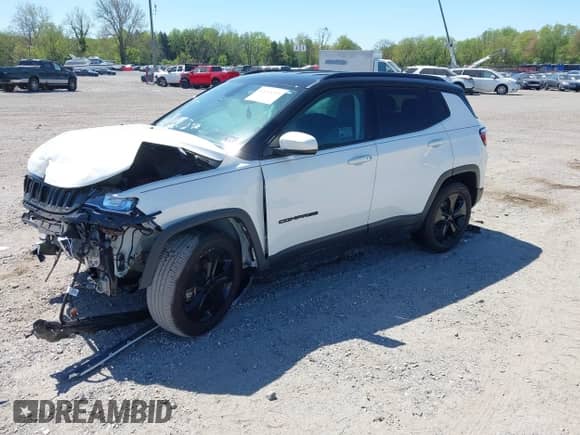 2020 Jeep Compass Latitude с VIN 3C4NJDBB2LT131916, выставлен на аукционе IAAI как лот 42133219 с пробегом 58 211 миль миль и . История ставок и продаж доступна на DreamBid. Изображение 17.