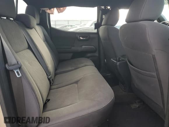 ✅ 2018 Toyota Tacoma TRD Sport • VIN: 3TMAZ5CN7JM067353 • Lot: 81782015. Listed on Copart with 92,708 mi. Free auction sales archive from the USA and detailed vehicle history report at DreamBid. Image 10.