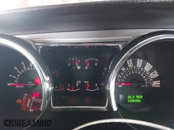 ✅ 2009 Ford Mustang GT • VIN: 1ZVHT82H895117740 • Лот: 42685840. Опубликован ранее на IAAI с пробегом 163 013 миль. Бесплатный доступ к архиву аукционных продаж из США и подробный отчёт об истории автомобиля на DreamBid. Изображение 7.