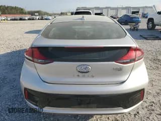 ✅ 2019 Hyundai Ioniq Blue • VIN: KMHC65LC8KU119680 • Lot: 51035695. Wystawiony na Copart z przebiegiem 109 913 mil. Bezpłatny archiwum sprzedaży aukcyjnych z USA i szczegółowy raport historii pojazdu na DreamBid. Zdjęcie 6.