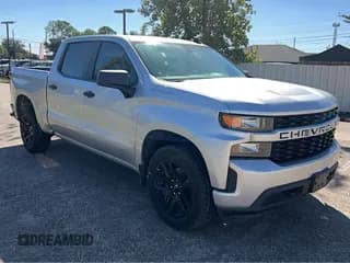 ✅ 2021 Chevrolet Silverado 1500 Custom • VIN: 3GCPWBEK5MG311623 • Лот: 89670845. Опубликован ранее на Copart с пробегом 115 100 миль. Бесплатный доступ к архиву аукционных продаж из США и подробный отчёт об истории автомобиля на DreamBid. Изображение 1.