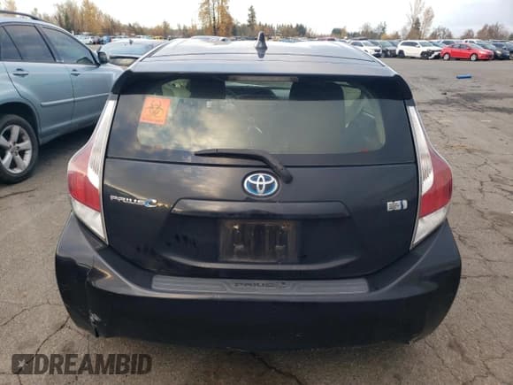 ✅ 2016 Toyota Prius One • VIN: JTDKDTB30G1130967 • Lot: 93309545. Listed on Copart with 185,874 mi. Free auction sales archive from the USA and detailed vehicle history report at DreamBid. Image 6.