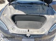 ✅ 2022 Tesla Model S • VIN: 5YJSA1E55NF473112 • Лот: 64787345. Опубликован ранее на Copart с пробегом 53 724 миль. Бесплатный доступ к архиву аукционных продаж из США и подробный отчёт об истории автомобиля на DreamBid. Изображение 11.