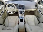 ✅ 2012 Volvo XC60 3.0L • VIN: YV4902DZXC2255353 • Lot: 61434865. Wystawiony na Copart z przebiegiem 152 729 mil. Bezpłatny archiwum sprzedaży aukcyjnych z USA i szczegółowy raport historii pojazdu na DreamBid. Zdjęcie 8.